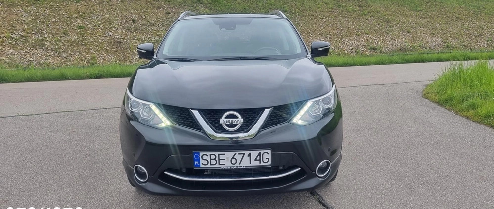 Nissan Qashqai cena 57800 przebieg: 76000, rok produkcji 2014 z Puszczykowo małe 742